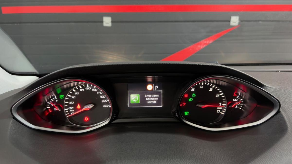 peugeot-308-2018-gasolina-1199cc