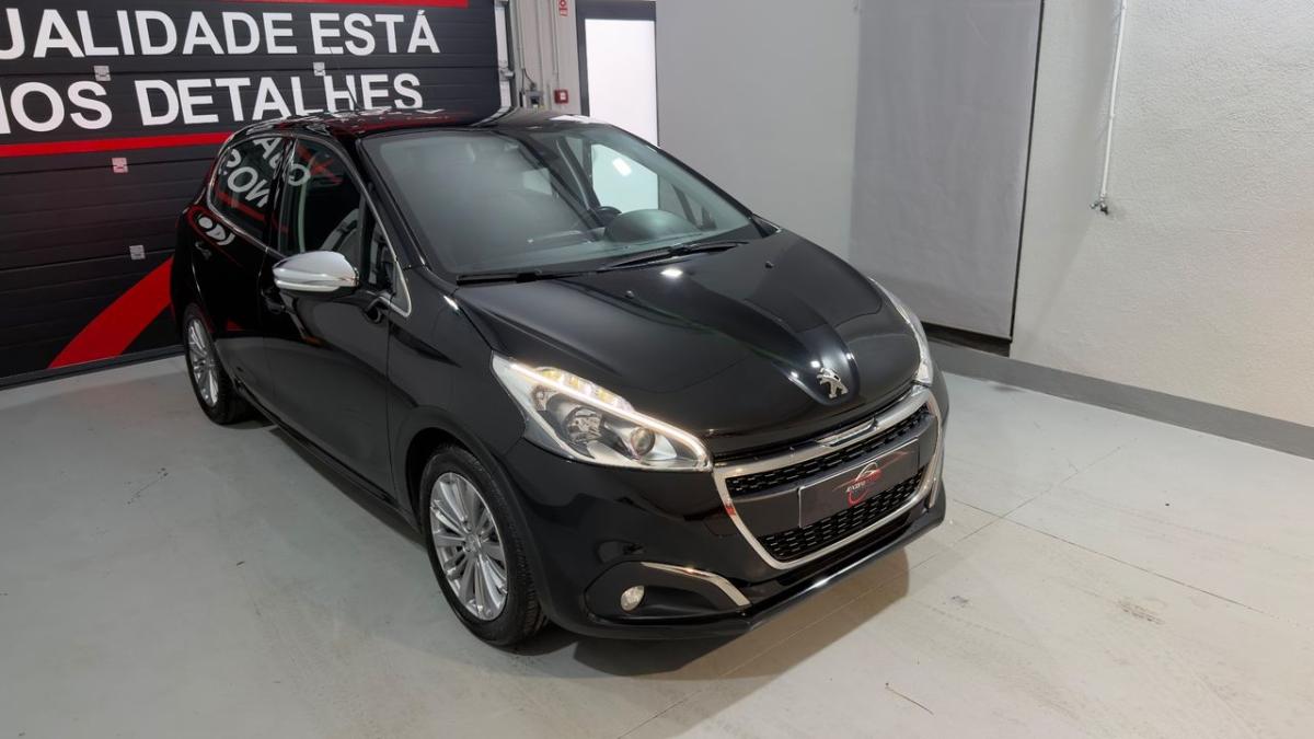 peugeot-208-2018-gasolina-1199cc