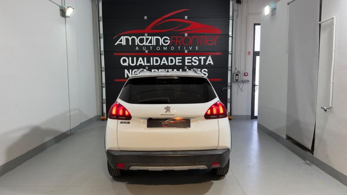 peugeot-2008-2018-gasolina-1199cc