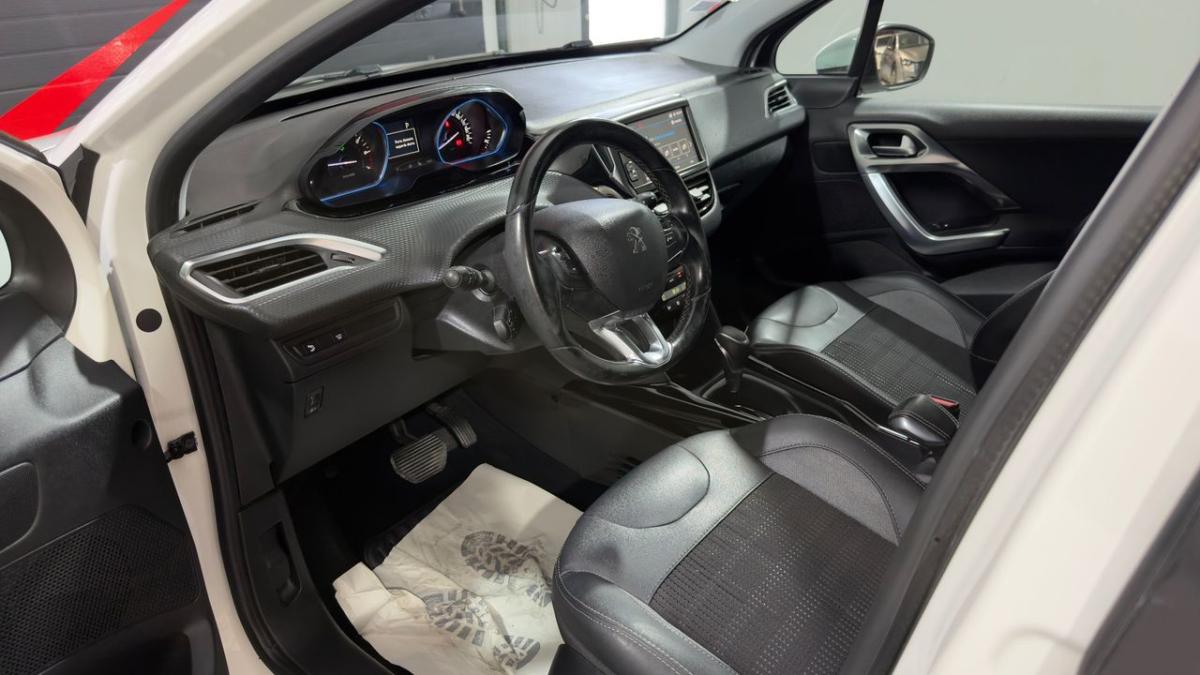 peugeot-2008-2018-gasolina-1199cc