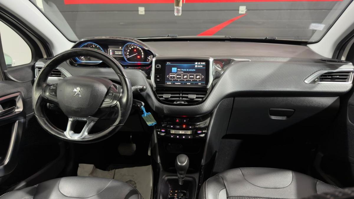 peugeot-2008-2018-gasolina-1199cc