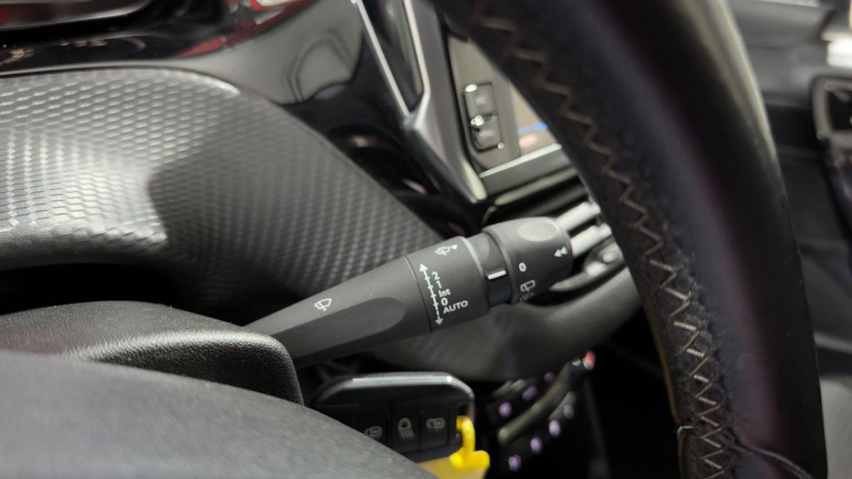 peugeot-208-2018-gasolina-1199cc