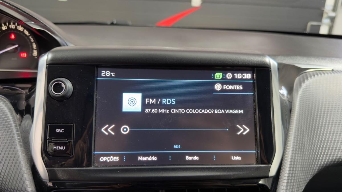 peugeot-208-2018-gasolina-1199cc