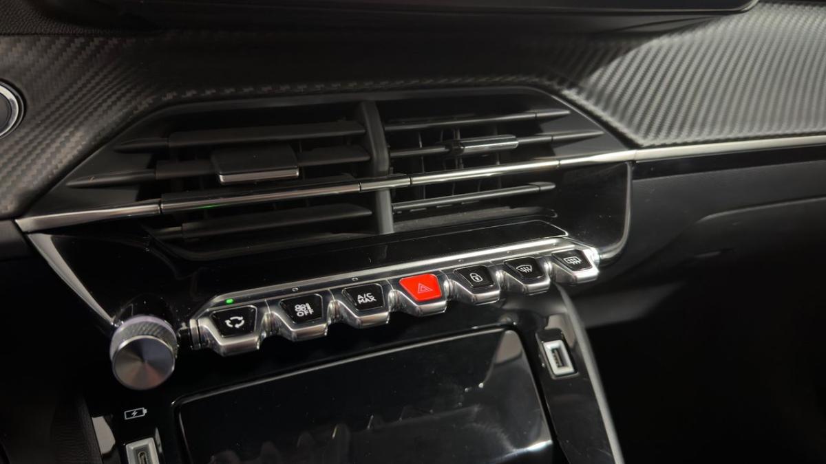 peugeot-2008-2021-gasolina-1199cc