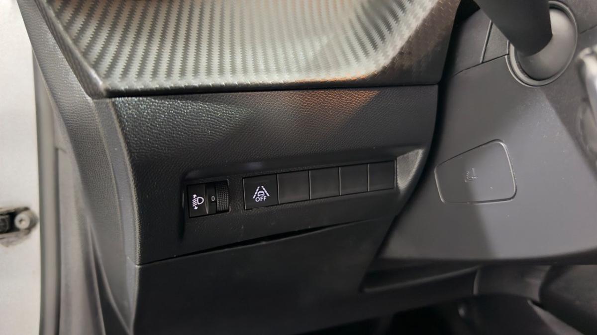 peugeot-208-2023-eletrico-0cc