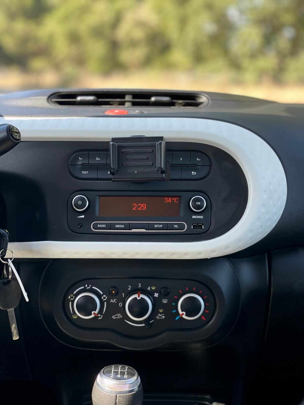 renault-twingo-1-0-sce-2021-gasolina-999cc