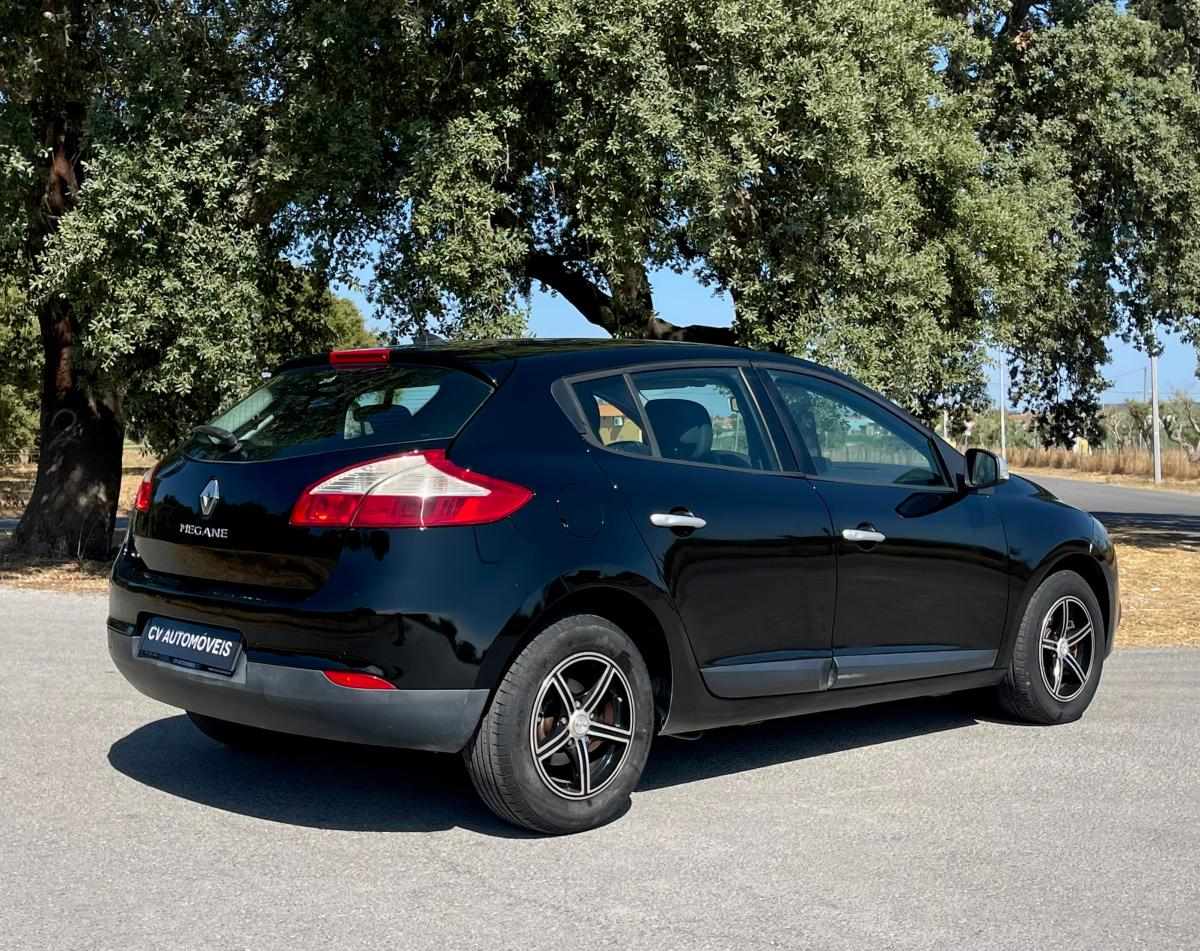 renault-megane-1-5-dci-2011-diesel-1461cc