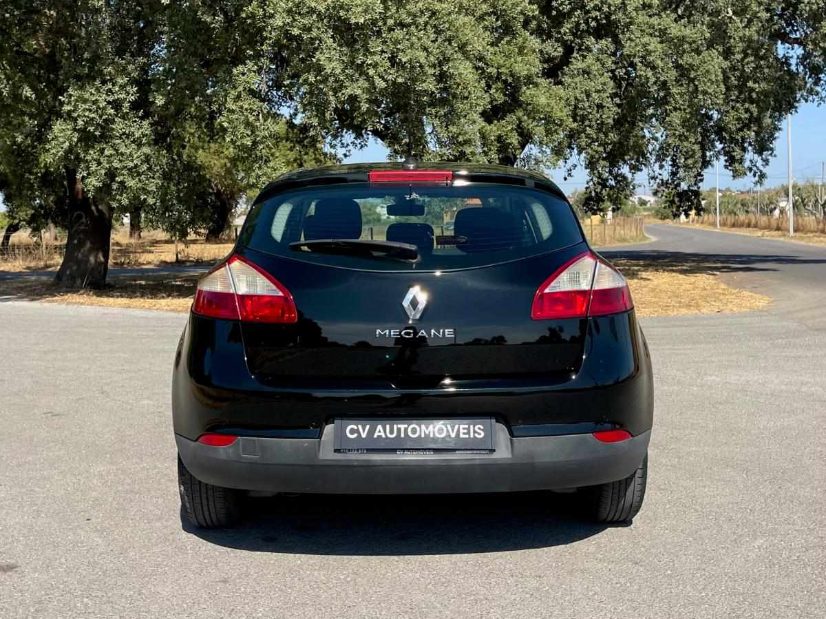 renault-megane-1-5-dci-2011-diesel-1461cc