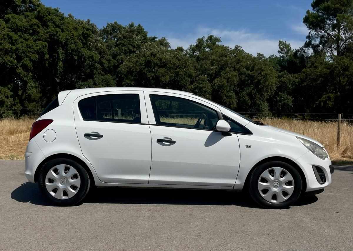 opel-corsa-1-2-cdti-2012-diesel-1248cc