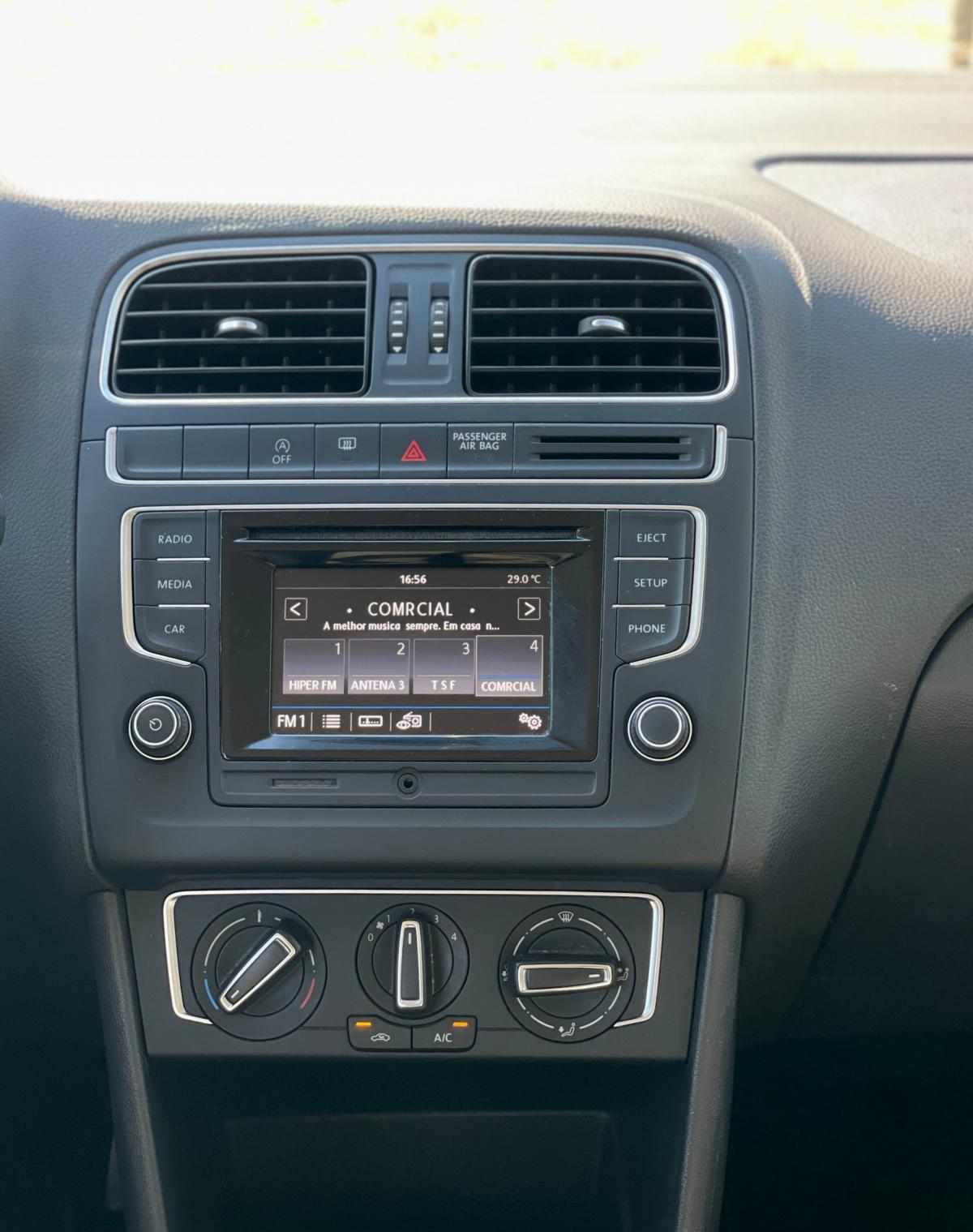 volkswagen-polo-1-0-2017-gasolina-999cc