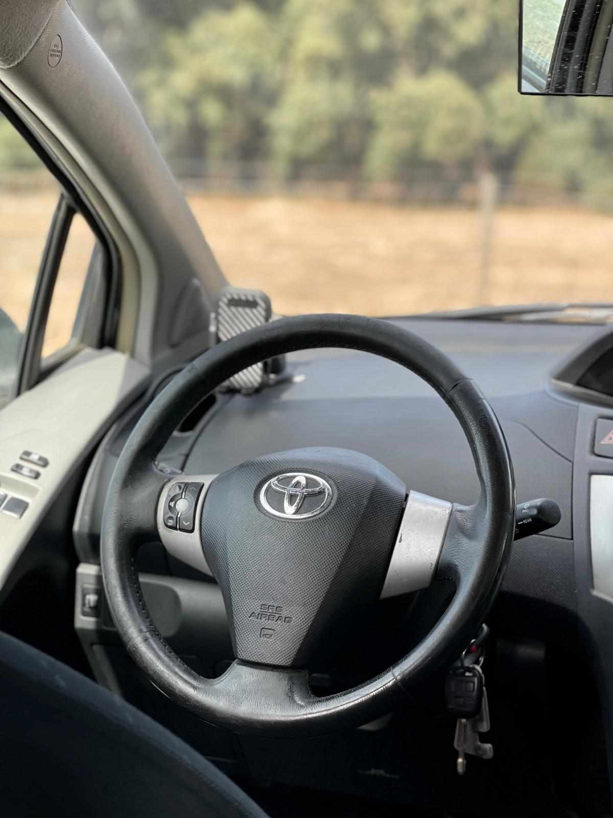 toyota-yaris-1-0-vvt-i-2007-gasolina-998cc