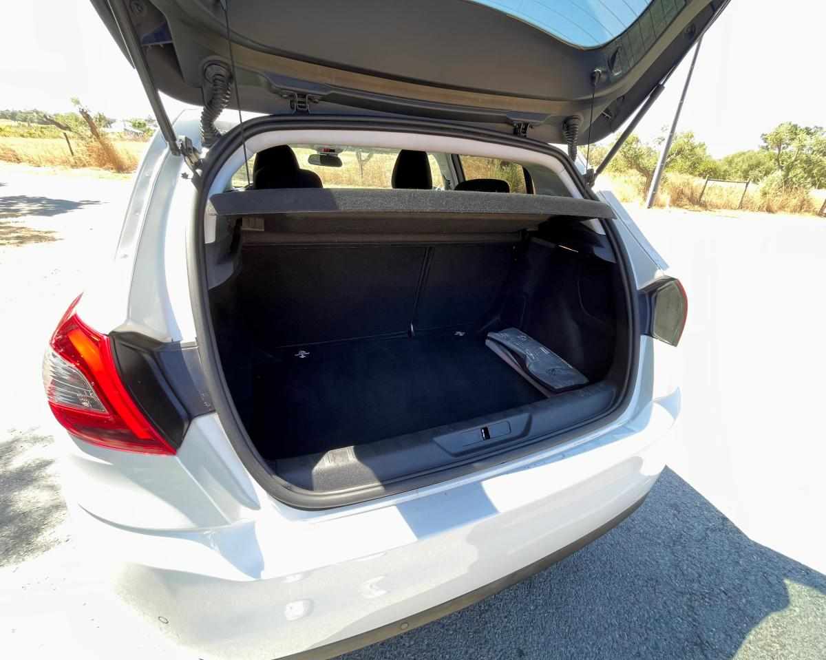 peugeot-308-1-5-bluehdi-2018-diesel-1499cc