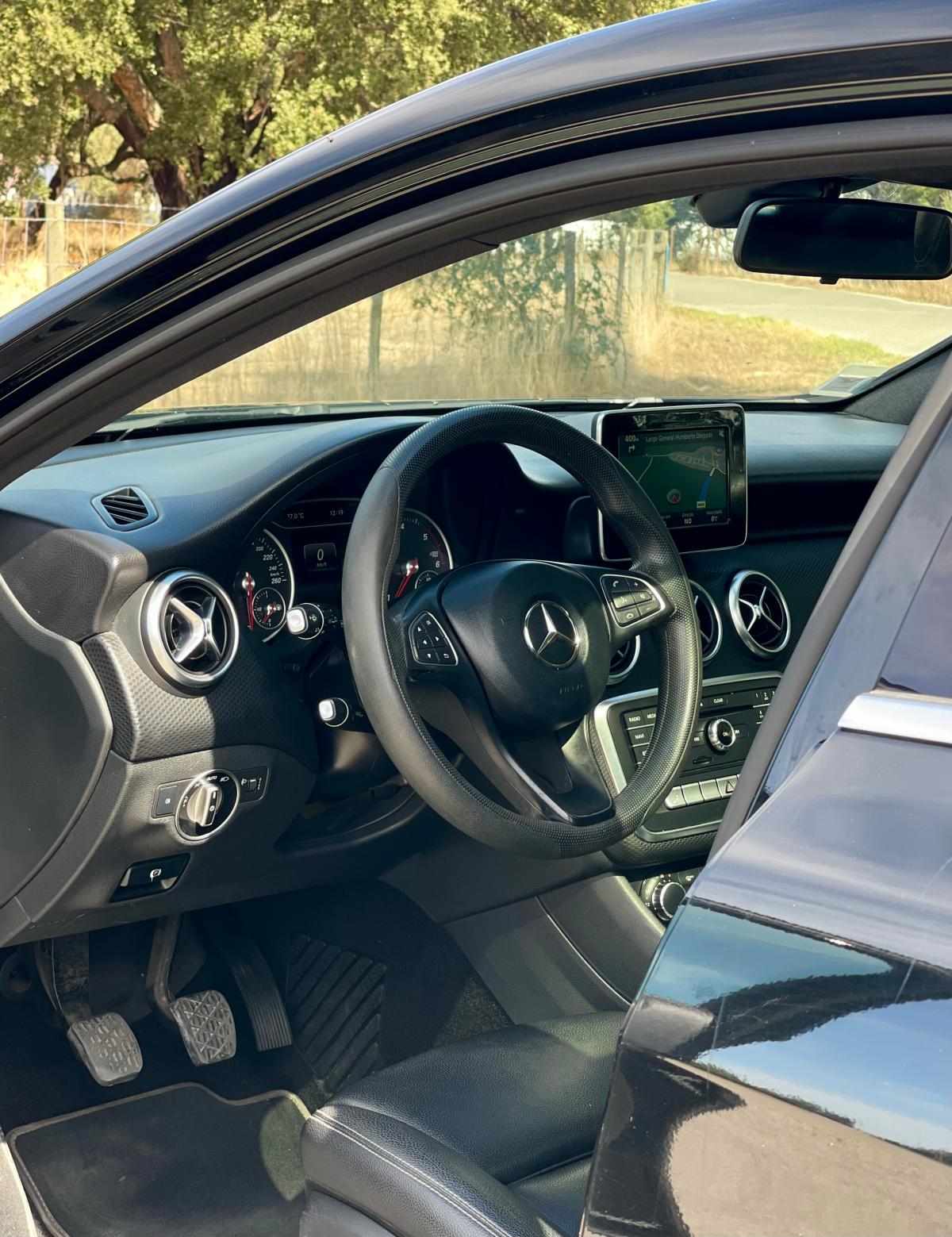 mercedes-benz-classe-a-a-180-cdi-blueefficiency-2015-diesel-1461cc