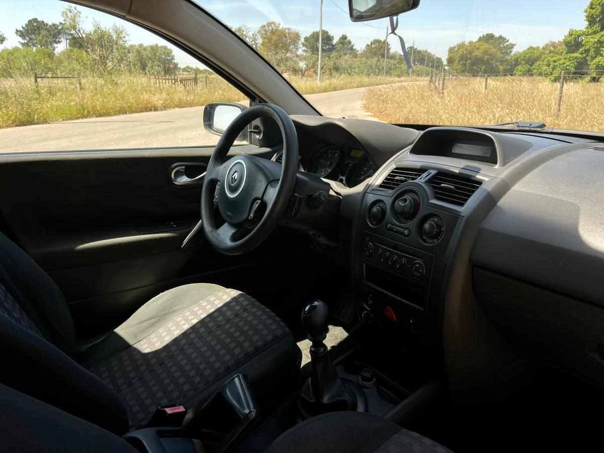 renault-megane-1-5-dci-2006-diesel-1461cc