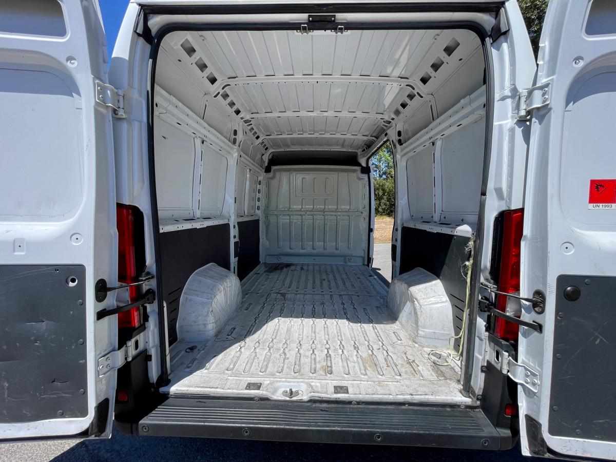 peugeot-boxer-2-2-140cv-2021-diesel-2179cc