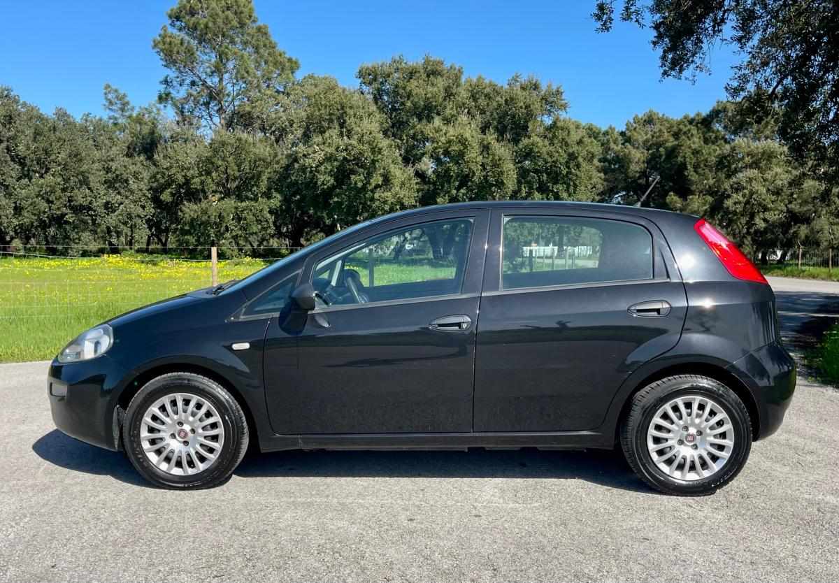fiat-punto-1-3-multijet-2018-diesel-1248cc
