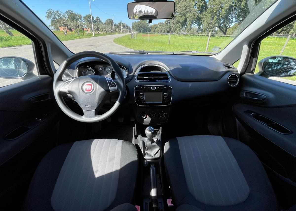 fiat-punto-1-3-multijet-2018-diesel-1248cc