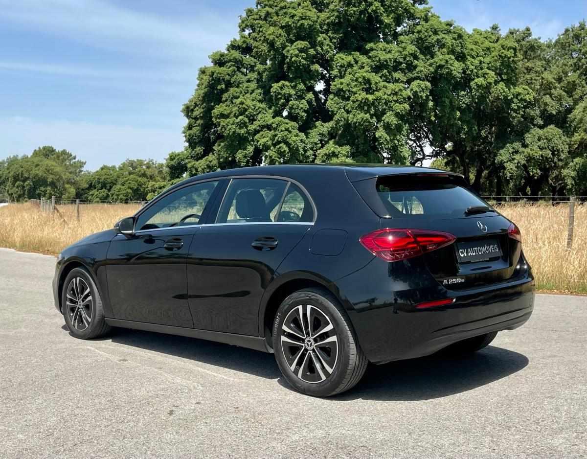 mercedes-benz-classe-a-a-250-e-2023-gasolina-1332cc