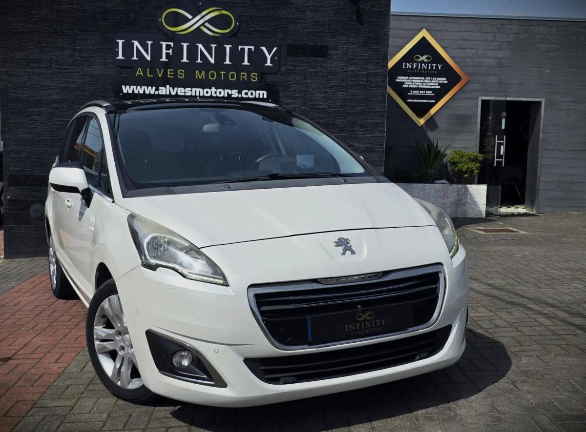 peugeot-5008-2014-diesel-1997cc
