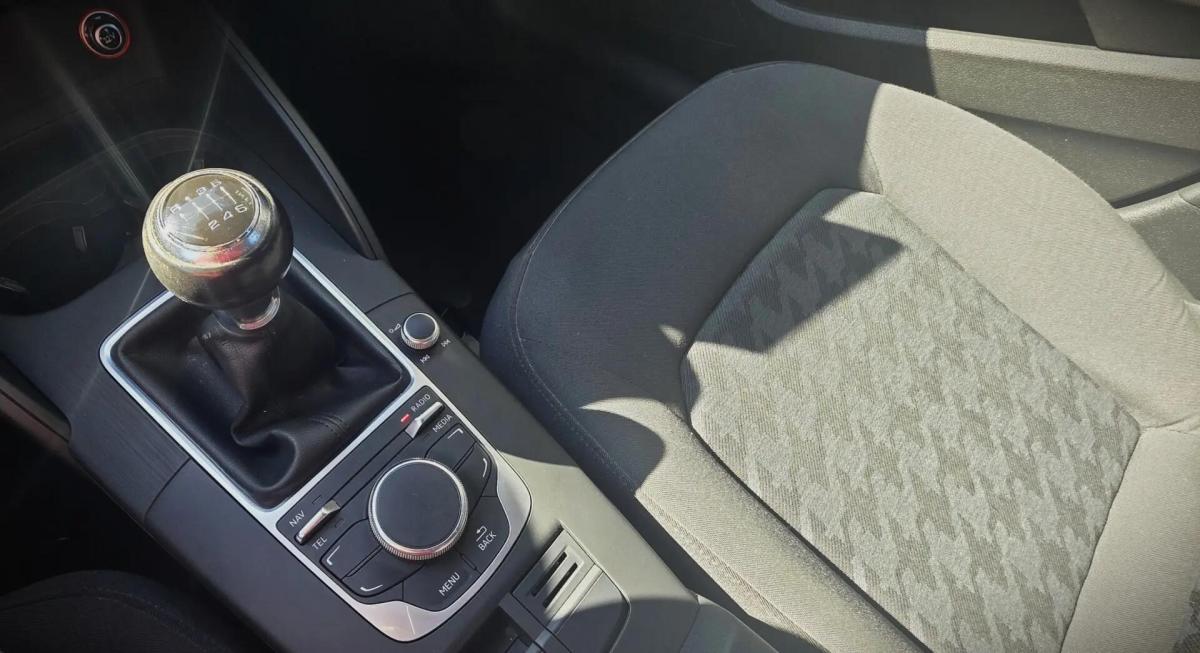 audi-a3-limousine-2016-diesel-1598cc