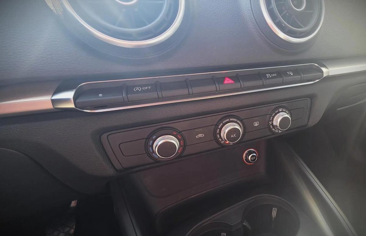 audi-a3-limousine-2016-diesel-1598cc