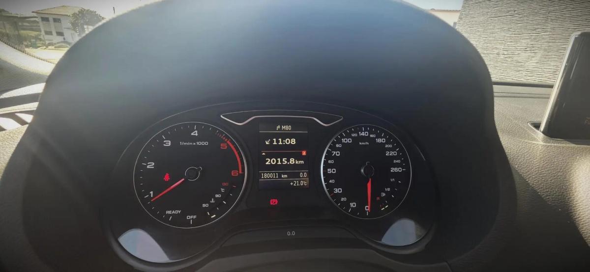 audi-a3-limousine-2016-diesel-1598cc