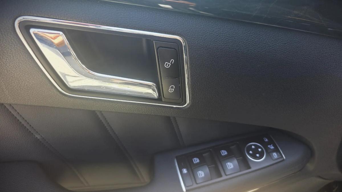 mercedes-benz-classe-e-e-220-bluetec-2012-diesel-2143cc