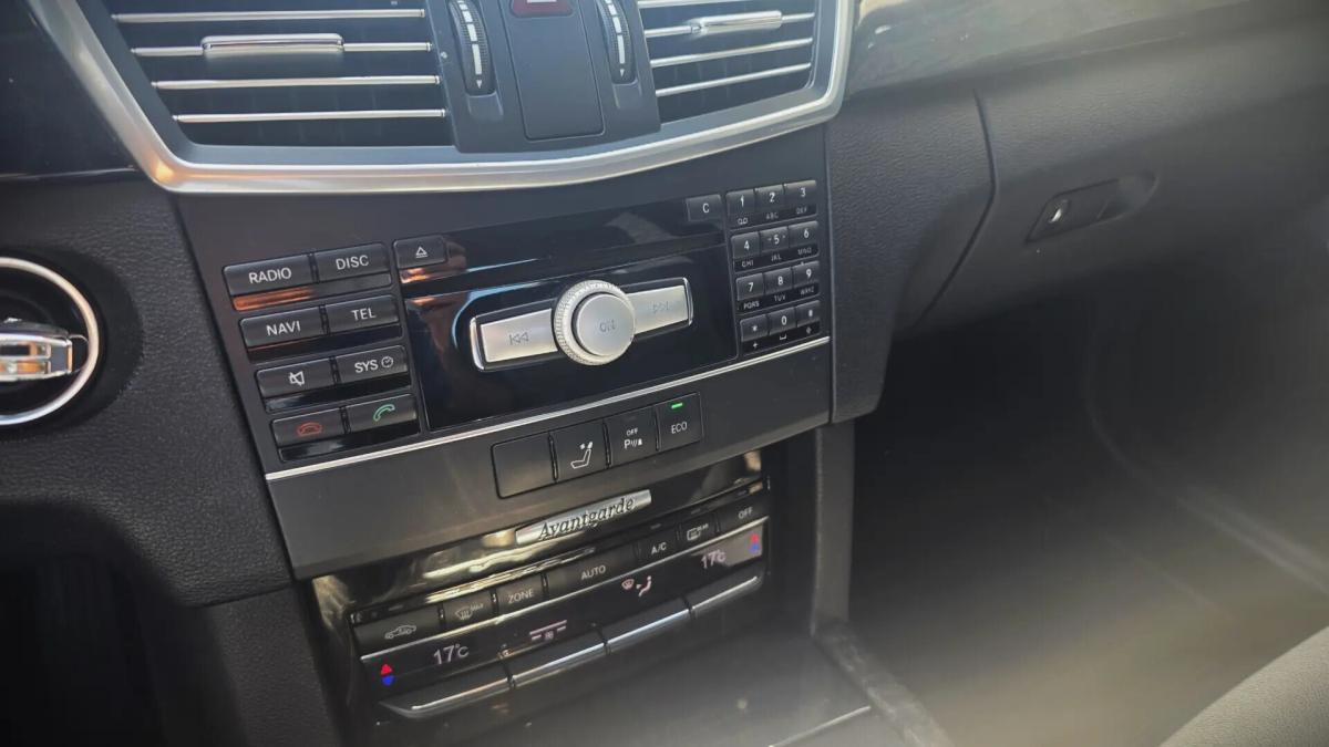 mercedes-benz-classe-e-e-220-bluetec-2012-diesel-2143cc