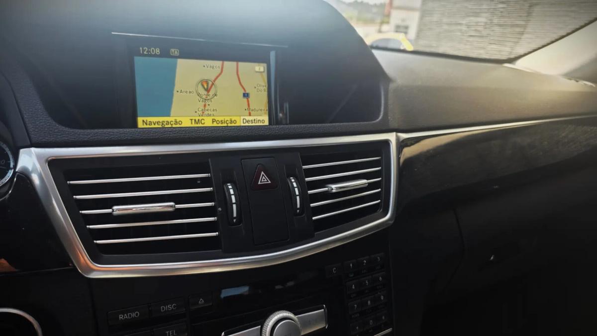 mercedes-benz-classe-e-e-220-bluetec-2012-diesel-2143cc
