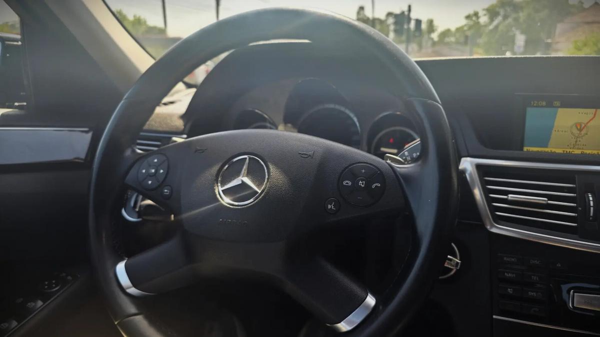 mercedes-benz-classe-e-e-220-bluetec-2012-diesel-2143cc