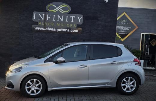 peugeot-208-2016-gasolina-1199cc