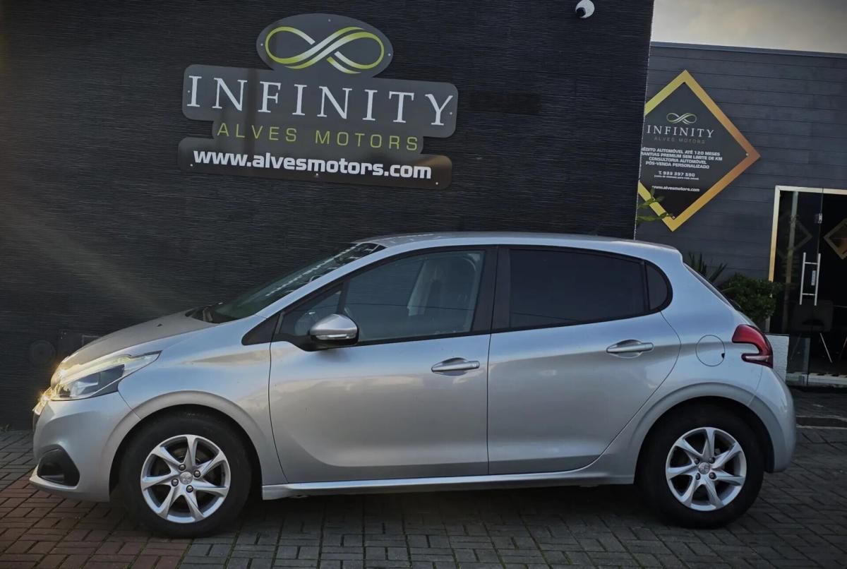 peugeot-208-2016-gasolina-1199cc