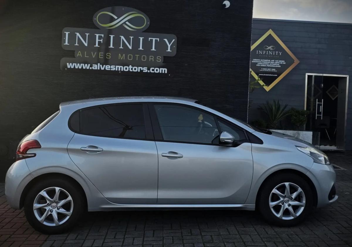 peugeot-208-2016-gasolina-1199cc