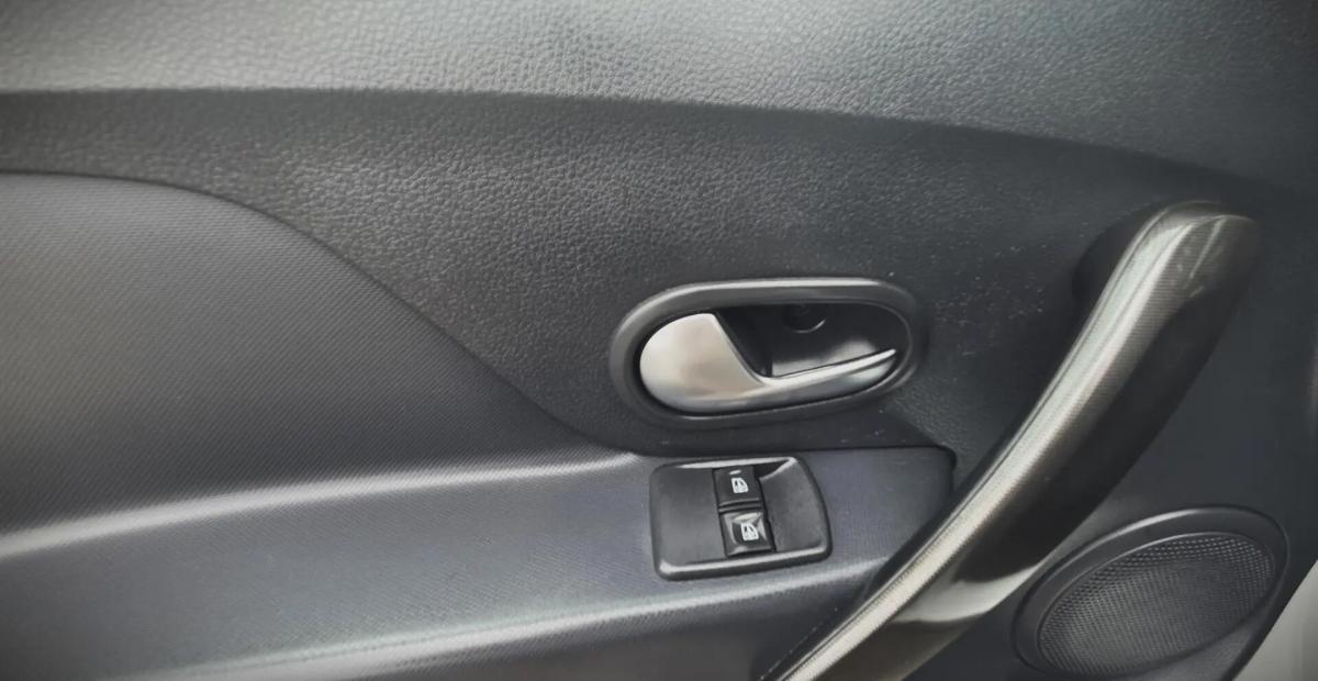 dacia-sandero-2018-gasolina-898cc
