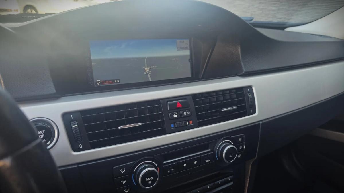 bmw-serie-3-318d-touring-2012-diesel-1995cc