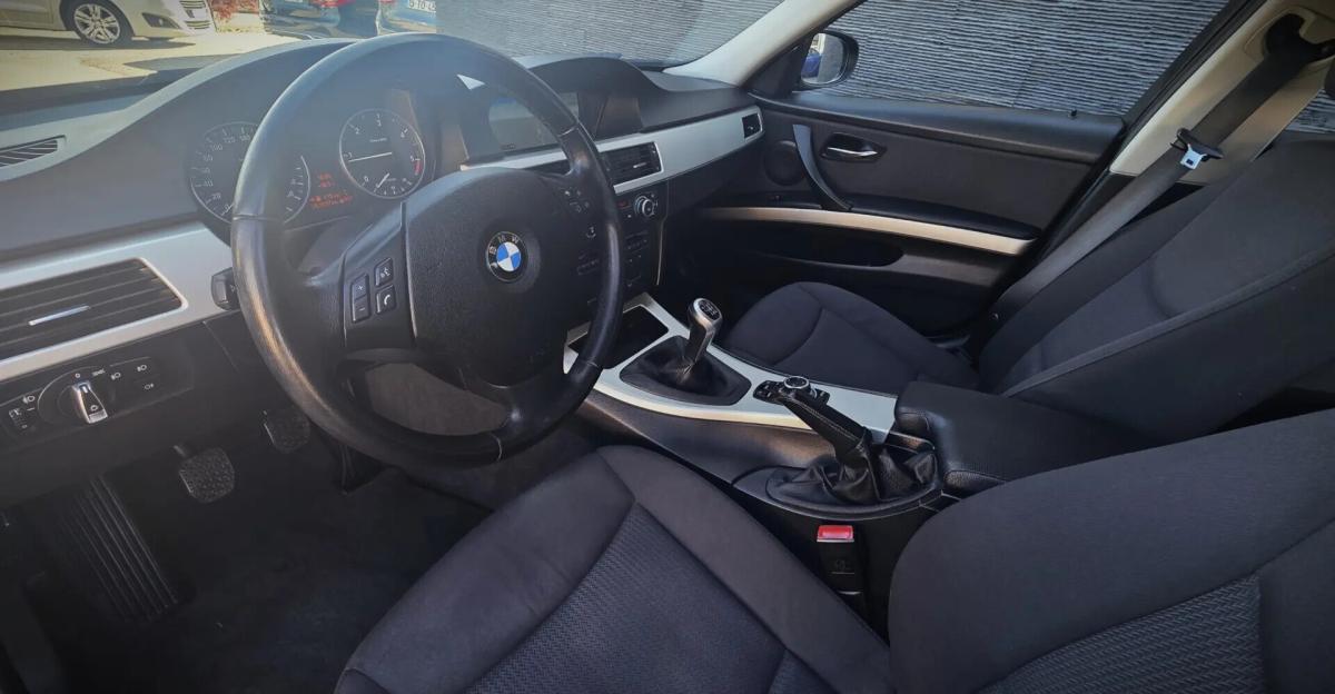 bmw-serie-3-318d-touring-2012-diesel-1995cc