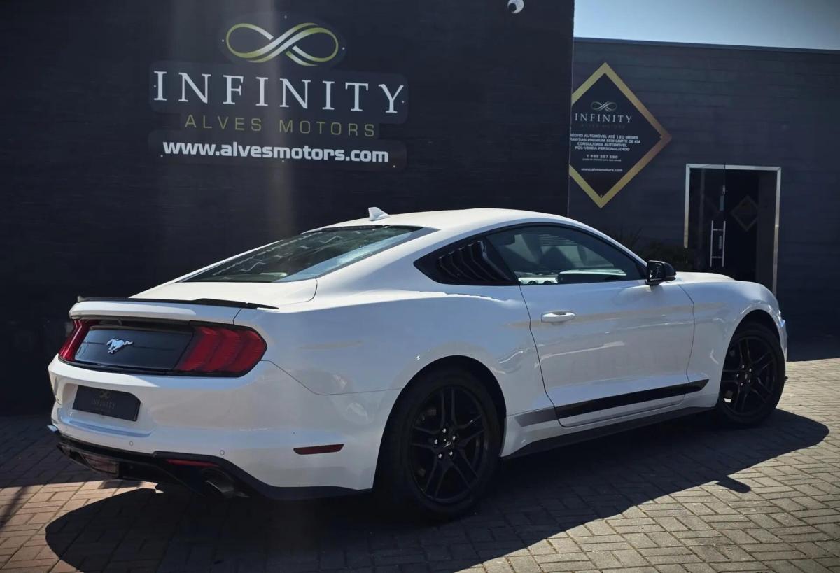 ford-mustang-2020-gasolina-2261cc