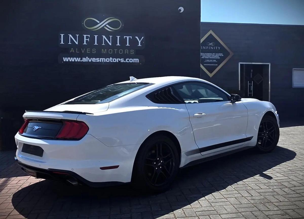 ford-mustang-2020-gasolina-2261cc