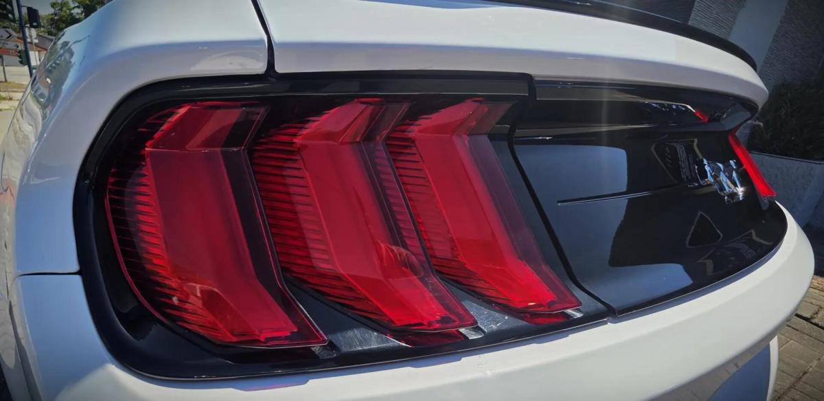 ford-mustang-2020-gasolina-2261cc
