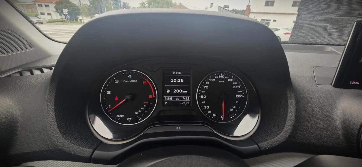 audi-q2-2017-diesel-1968cc