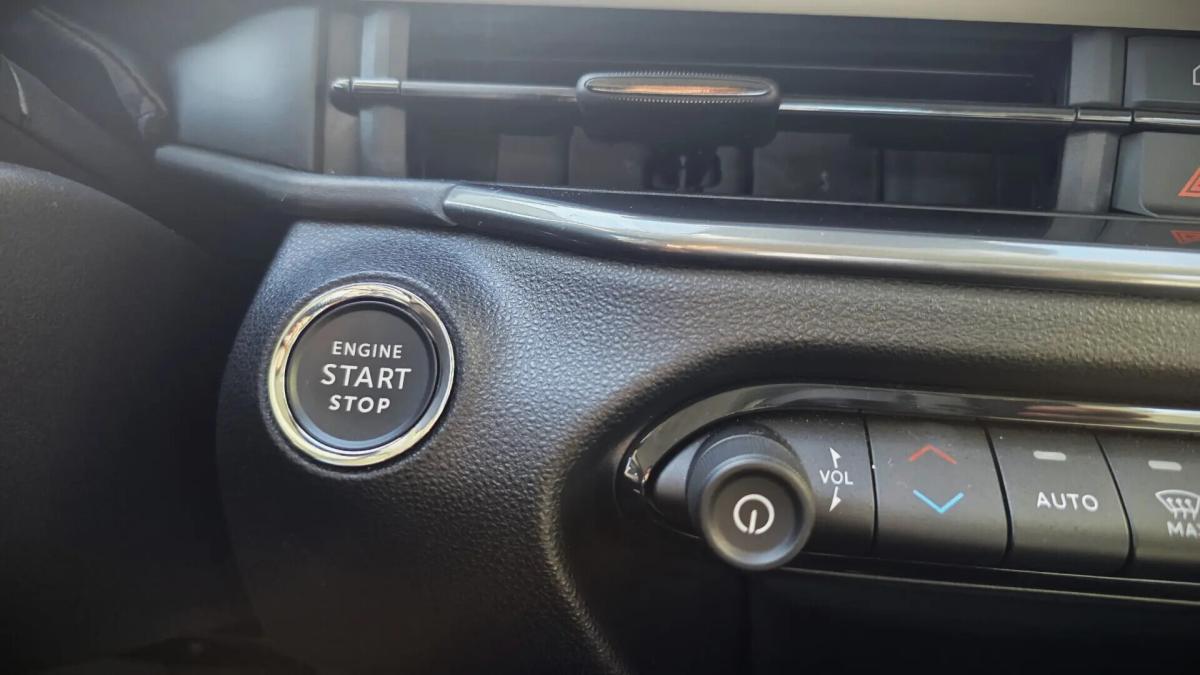 fiat-600-2024-gasolina-1199cc