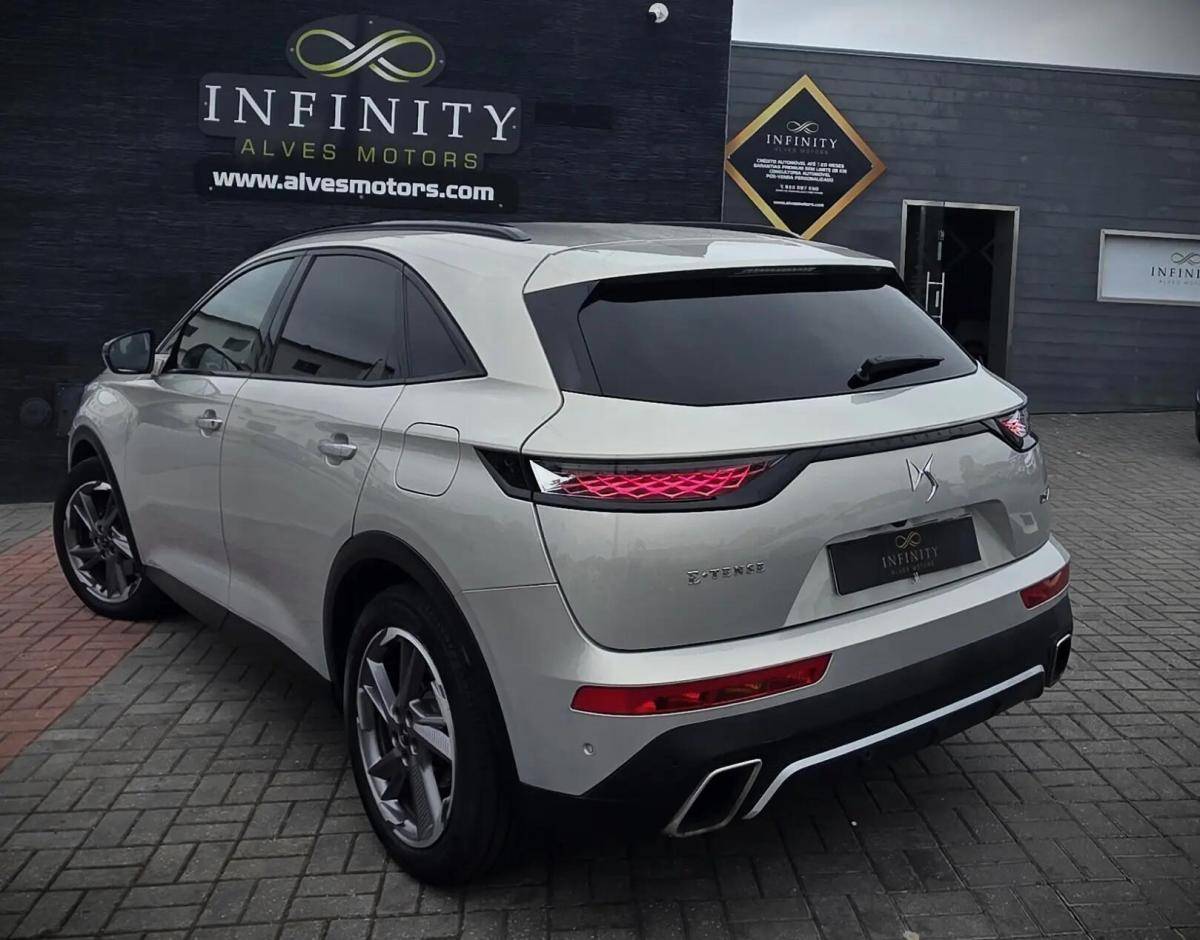 ds-ds-7-crossback-2023-hibrido-a-gasolina-1598cc