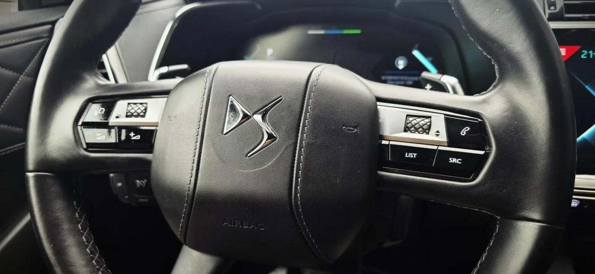 ds-ds-7-crossback-2023-hibrido-a-gasolina-1598cc