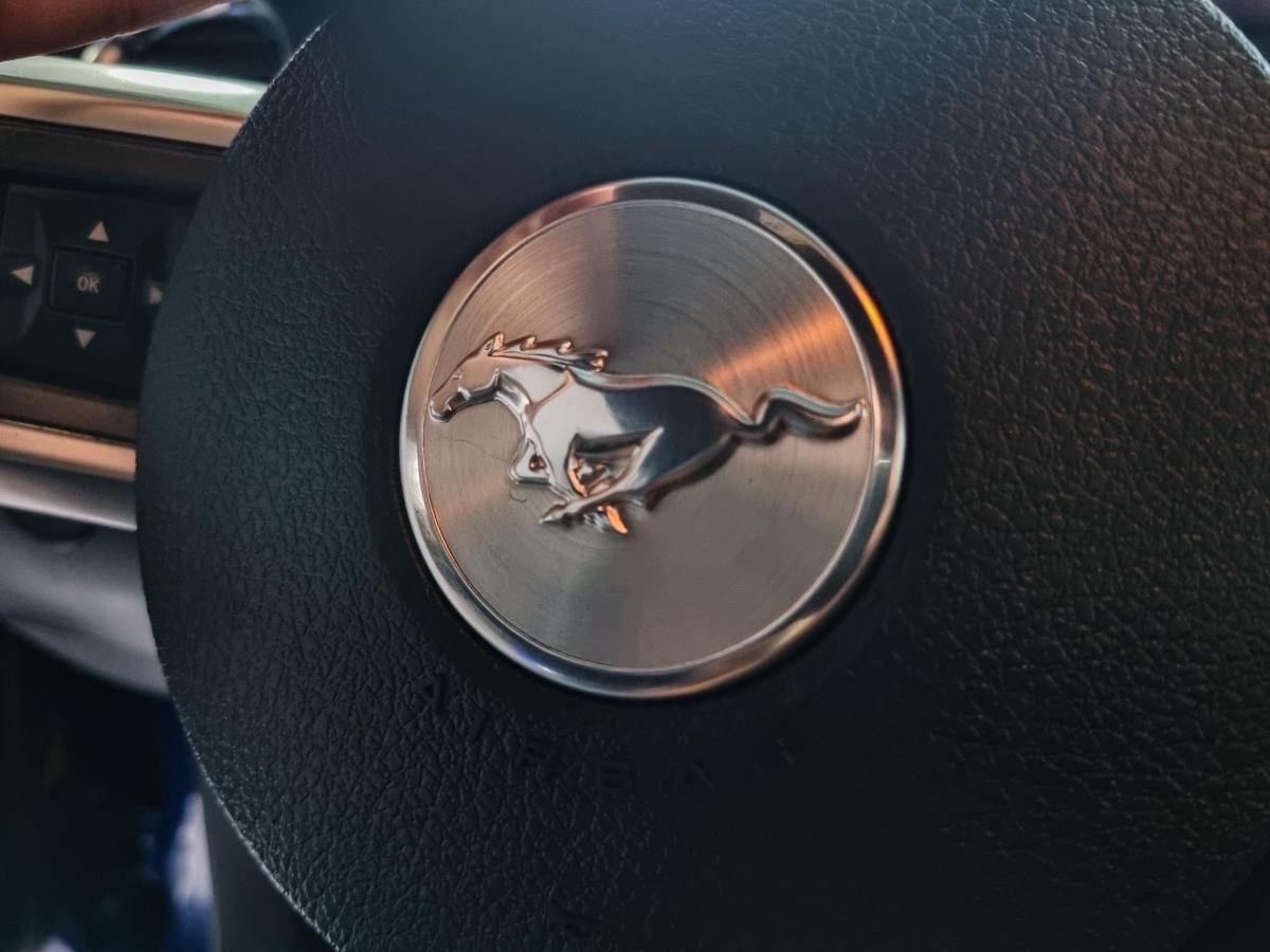 ford-mustang-2012-gasolina-4952cc