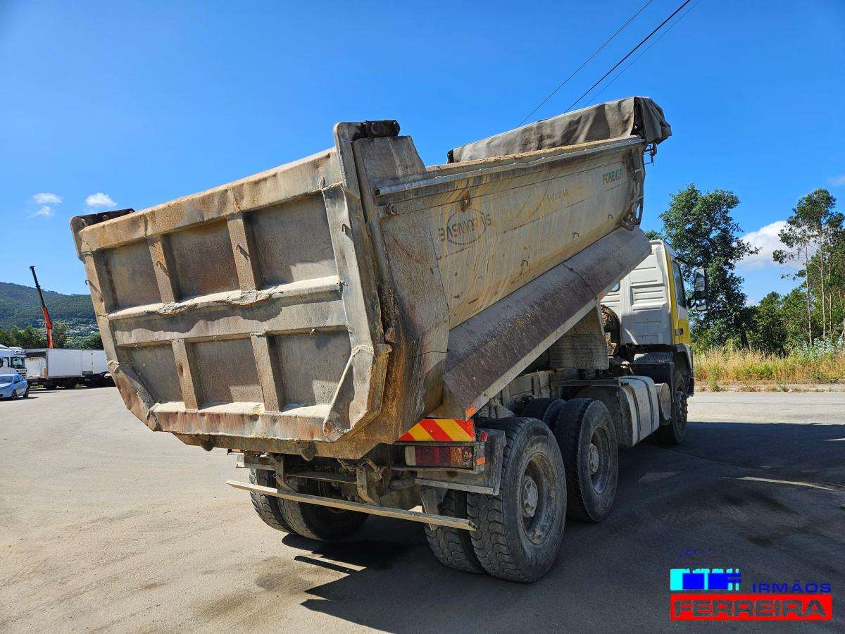 volvo-fm12-2001-diesel-12100cc