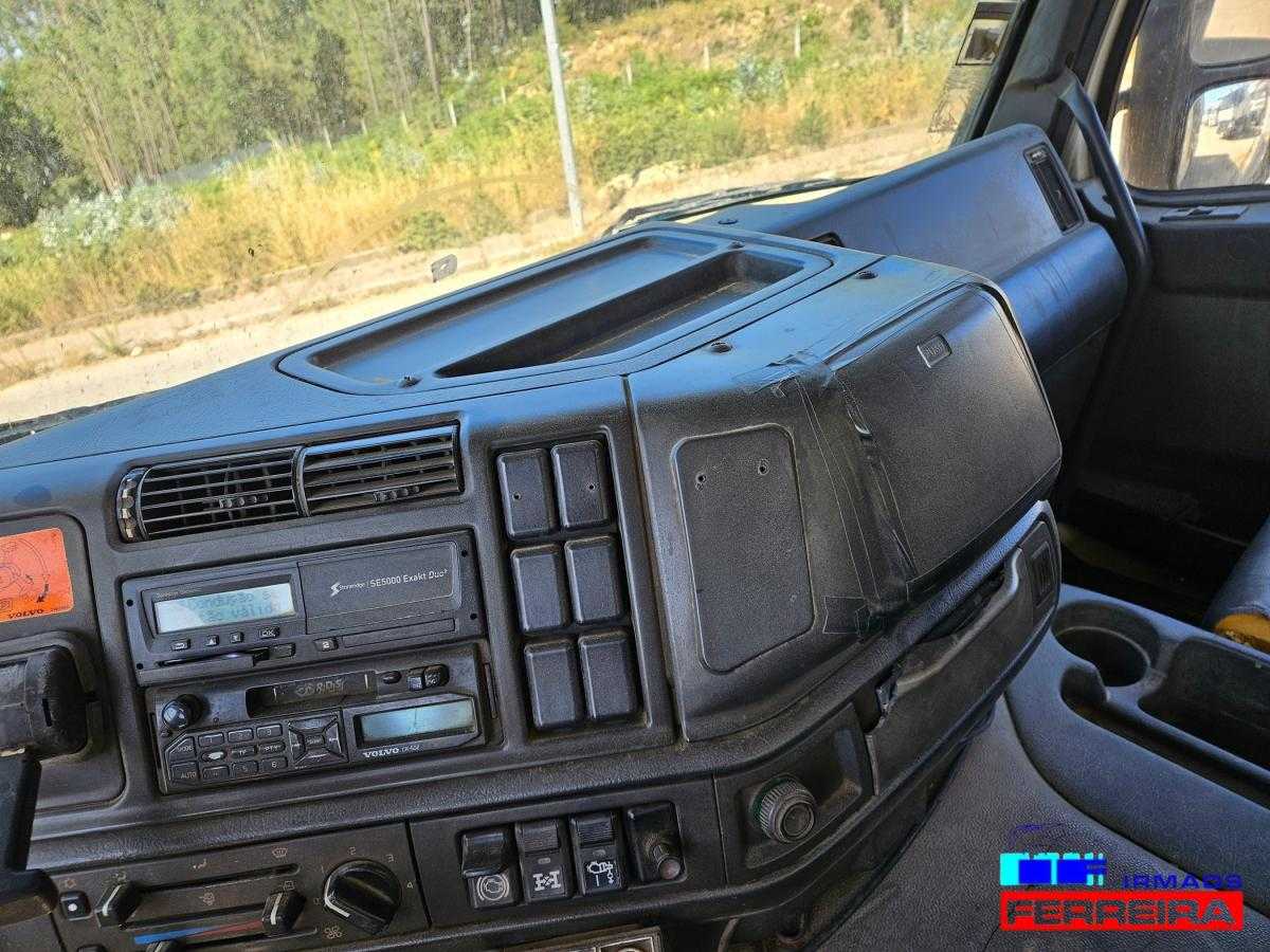 volvo-fm12-2001-diesel-12100cc