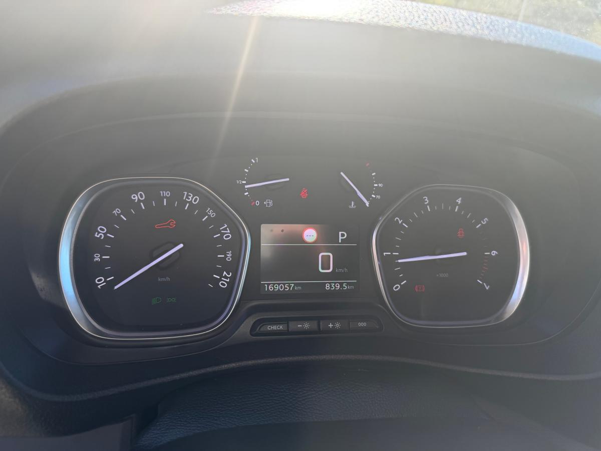 peugeot-expert-2017-diesel-1997cc