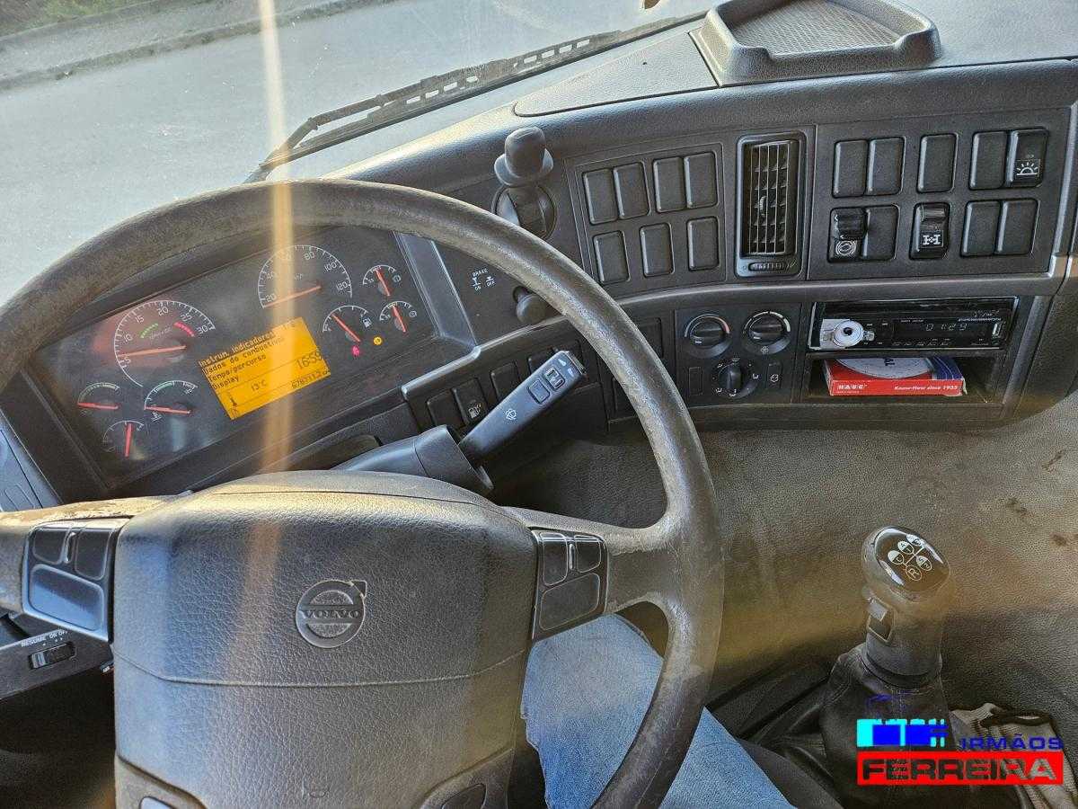 volvo-fm12-2002-diesel-12100cc