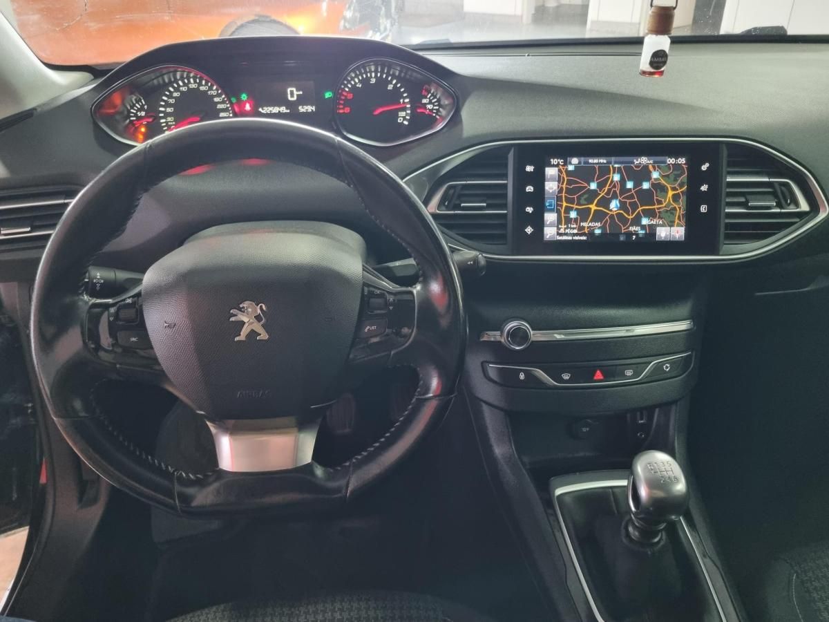 peugeot-308-sw-2016-diesel-1560cc
