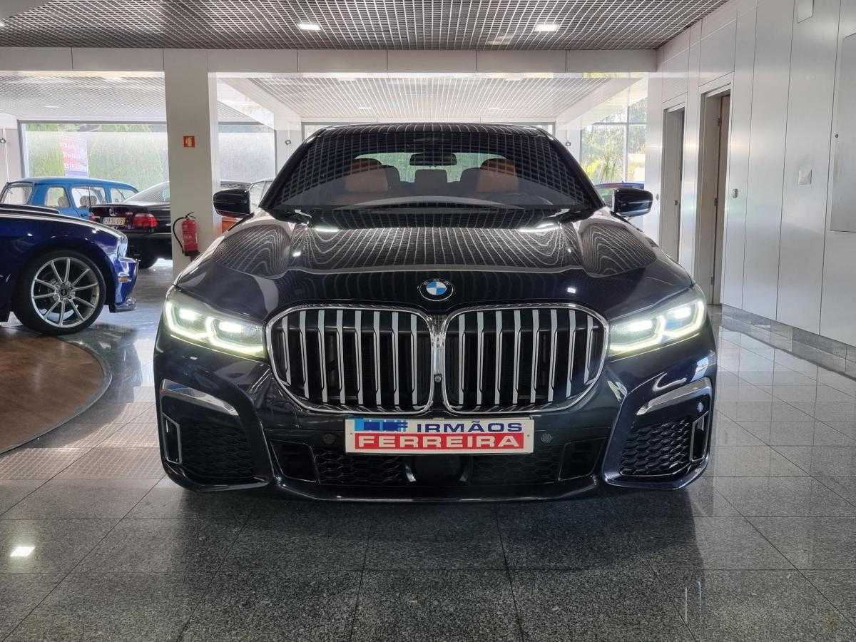 bmw-serie-7-2021-diesel-2993cc